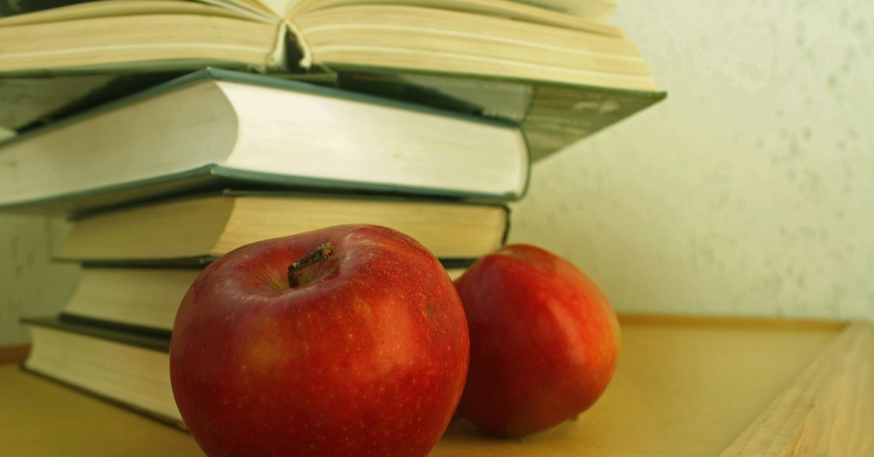 Strengthen your brain by munching on an apple. Strengthen your brain by munching on an apple.