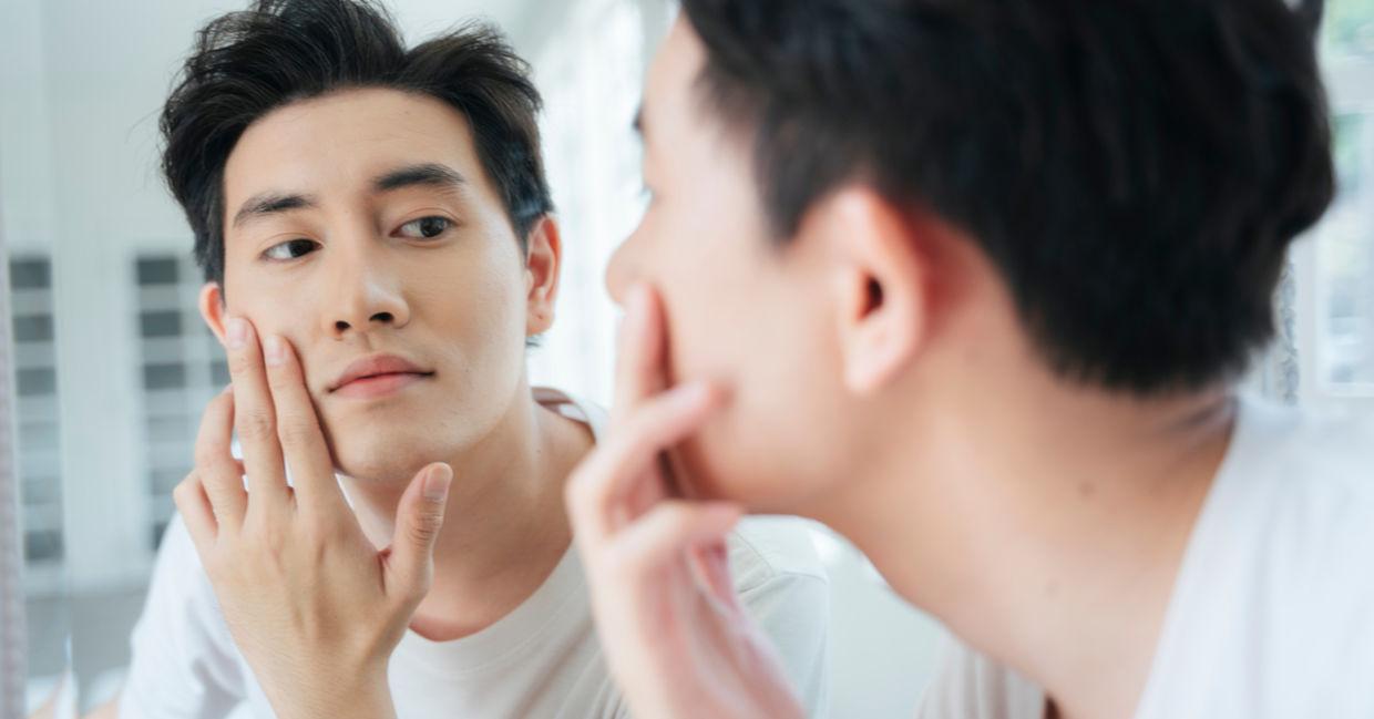 Argan oil can help calm acne. Argan oil can help calm acne.