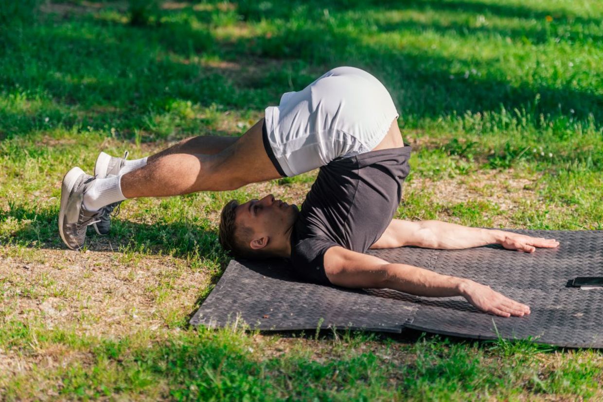 Doing the plow pose has many health benefits. Doing the plow pose has many health benefits.