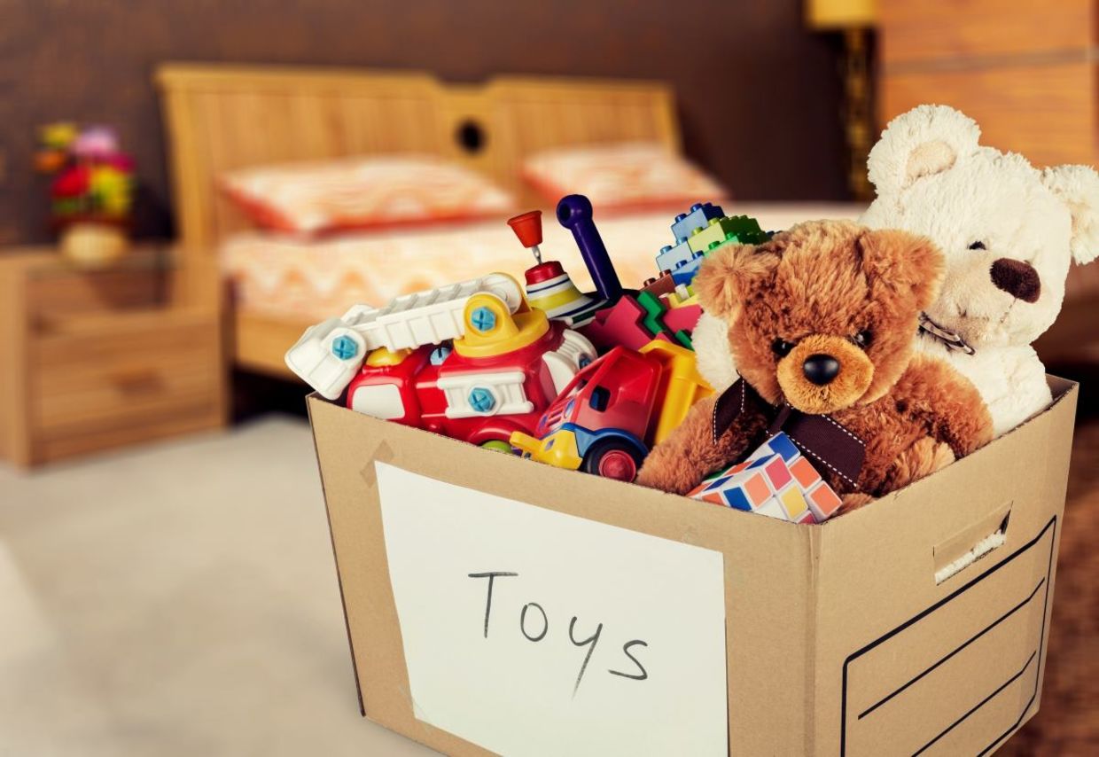 Donate toys to a homeless shelter. Donate toys to a homeless shelter.